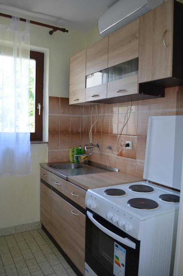 Apartments Aneva バスカ エクステリア 写真