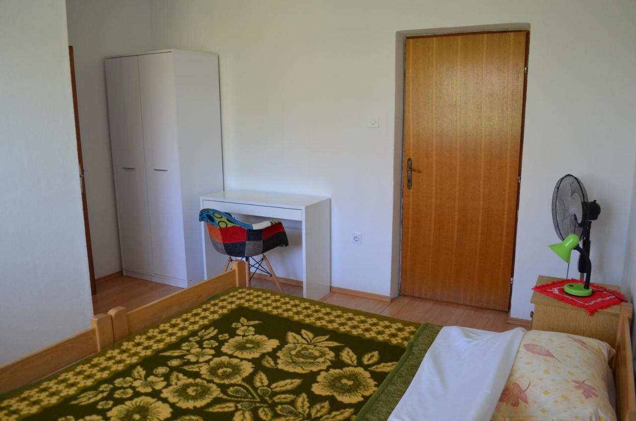 Apartments Aneva バスカ エクステリア 写真