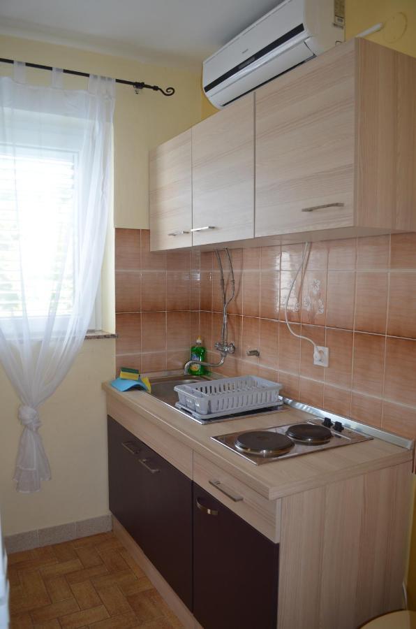 Apartments Aneva バスカ エクステリア 写真