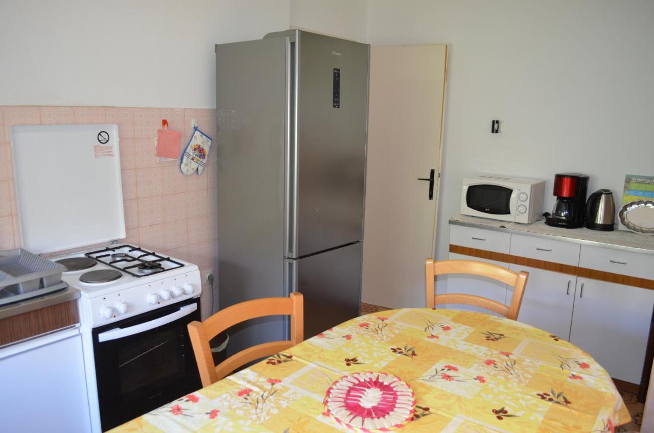 Apartments Aneva バスカ エクステリア 写真