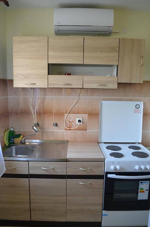 Apartments Aneva バスカ エクステリア 写真